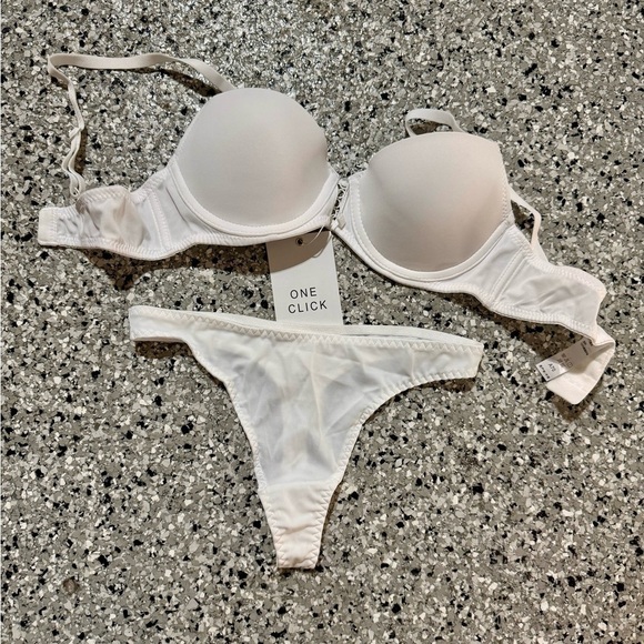 Sexy Mid Rise Thong Lingerie Set - Picture 5 of 5